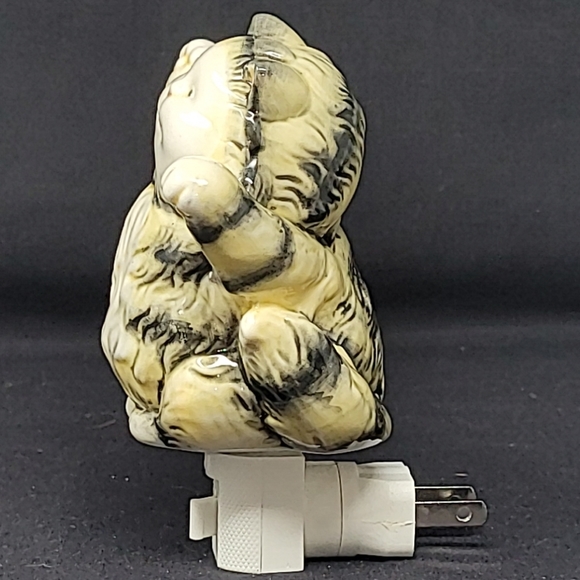 FAT CAT CERAMIC NIGHT-LIGHT WITH SWIVEL PLUG - Picture 4 of 7